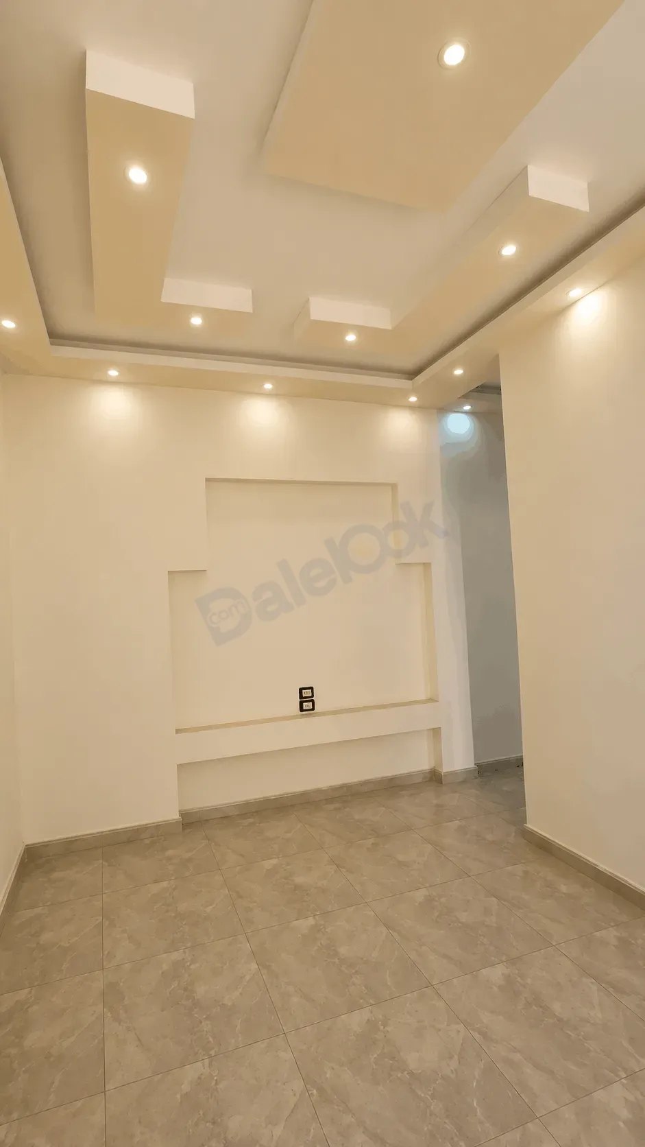 For sale Apartment in Jdeidat Artouz Al Balad Extension of the Corniche Organization
