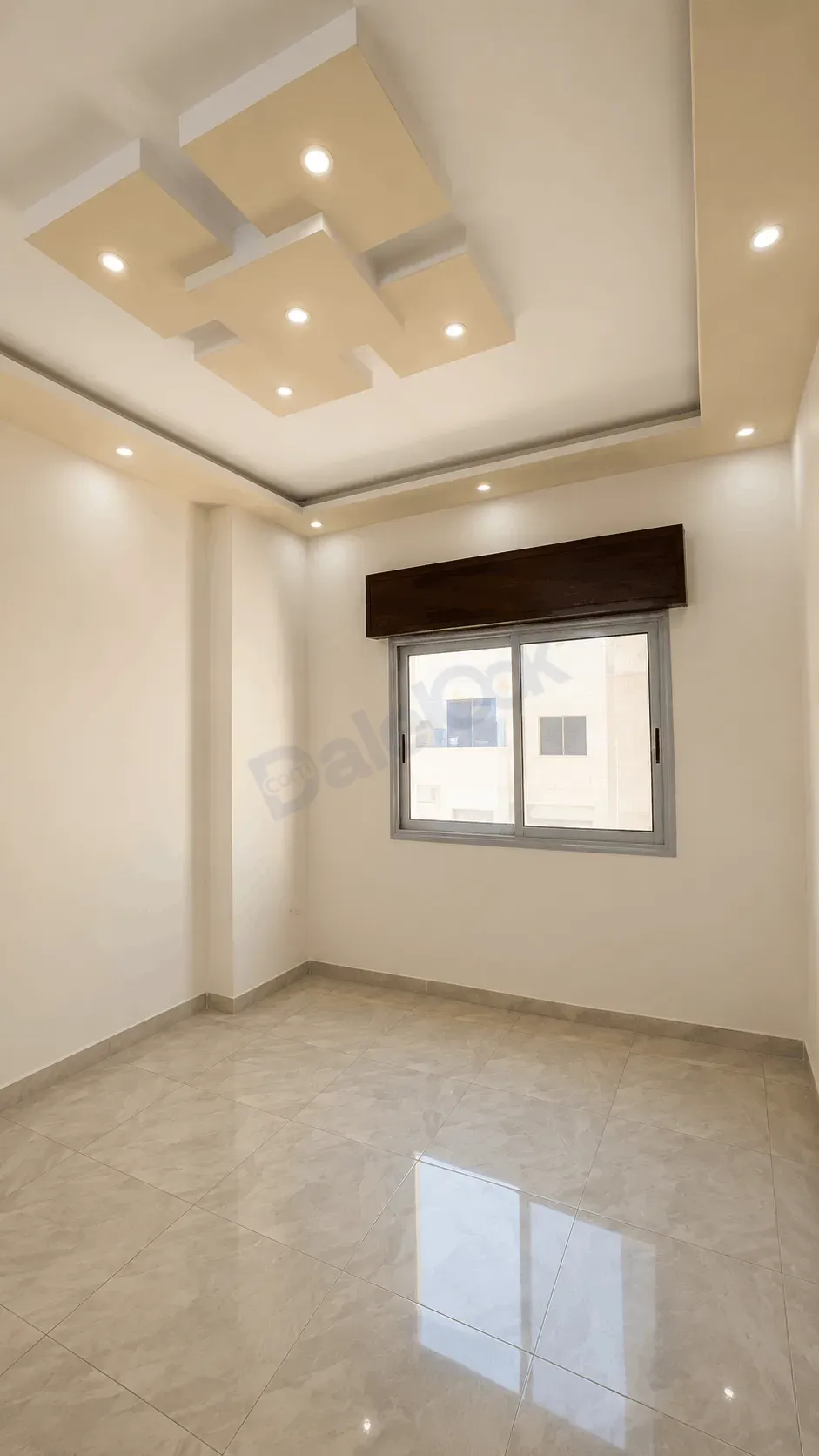 For sale Apartment in Jdeidat Artouz Al Balad Extension of the Corniche Organization