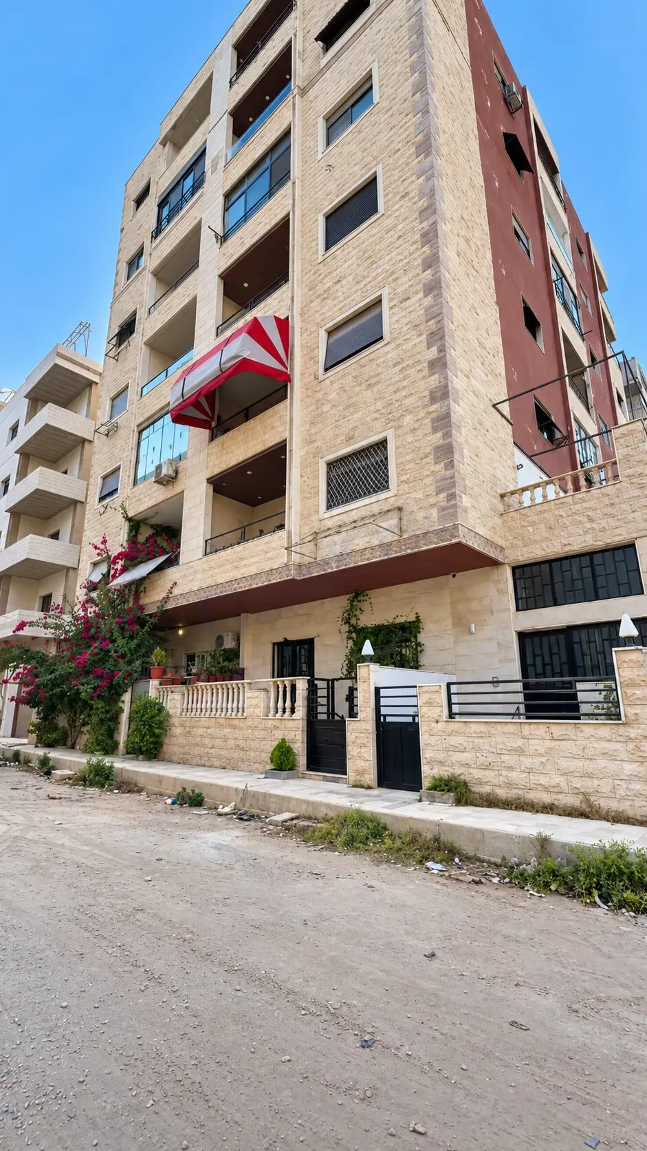 uploads/advertisements/images/للبيع_شقة_في_جديدة_عرطوز_البلد_نظيم_السلالم__5_-1792758772017.webp