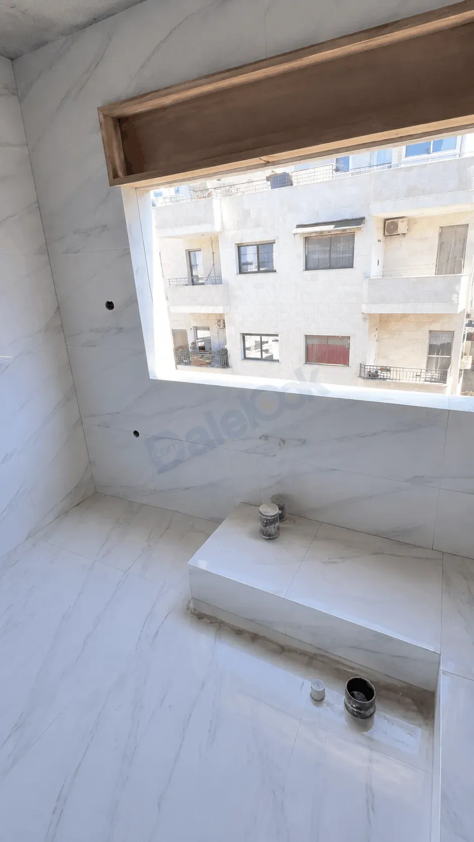 للبيع شقة في جديدة عرطوز البلد تنظيم البيادر
