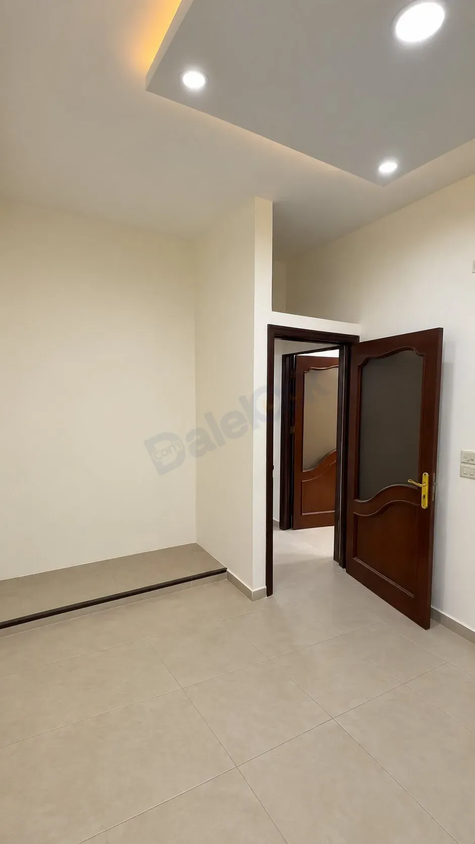 For Sale Apartment in Jaramana Al-Bayader Dakhla Pharmacy Amira Karakush