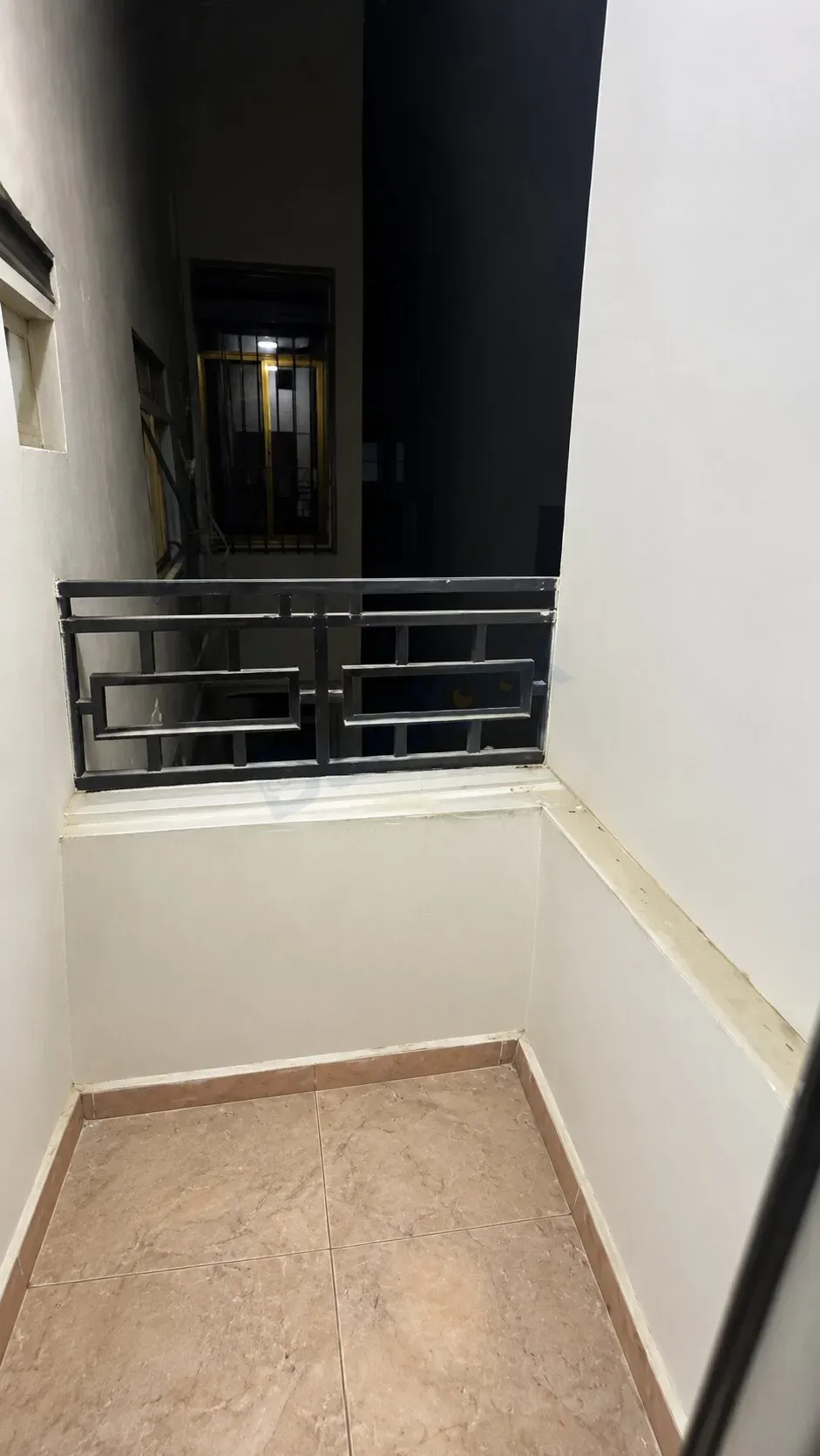 For Sale Apartment in Jaramana Al-Bayader Dakhla Pharmacy Amira Karakush