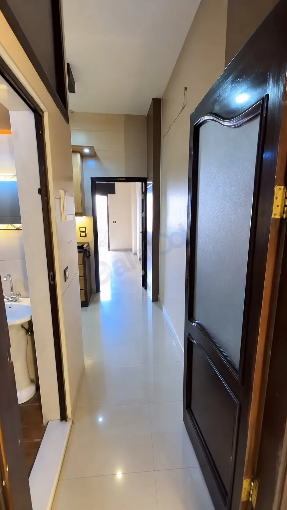 For Sale Apartment in Jaramana on the Corniche