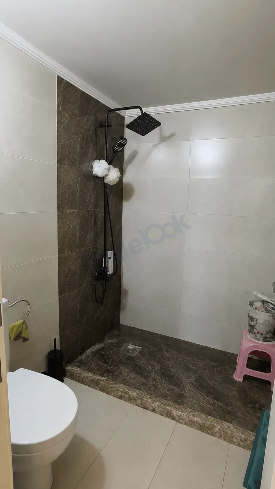 uploads/advertisements/images/للبيع_شقة_في_جرمانا_مجمع_الفارس__3_-1784824931312.webp