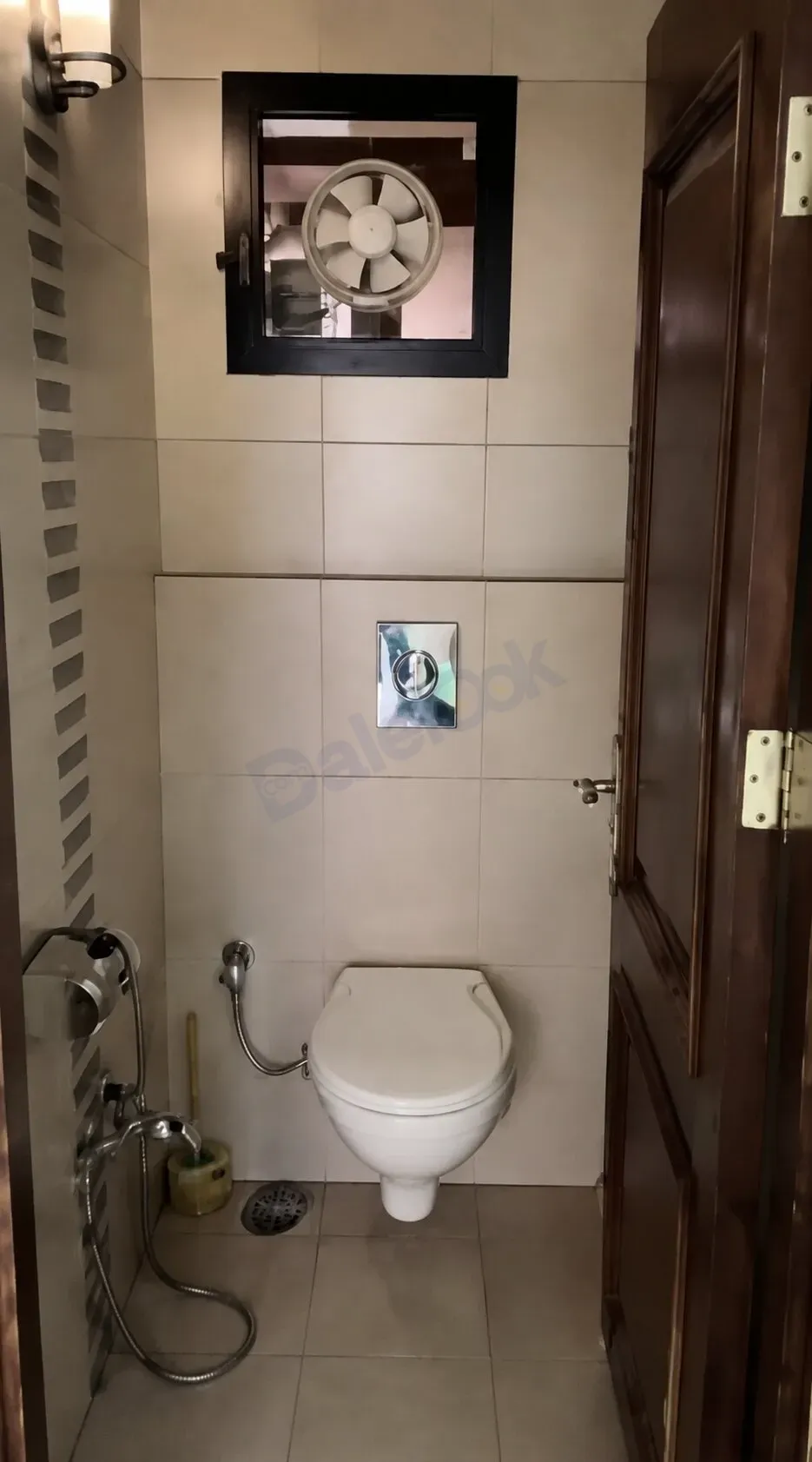 uploads/advertisements/images/للبيع_شقة_في_حاميش_مسبق_الصنع__4_-1786821722410.webp