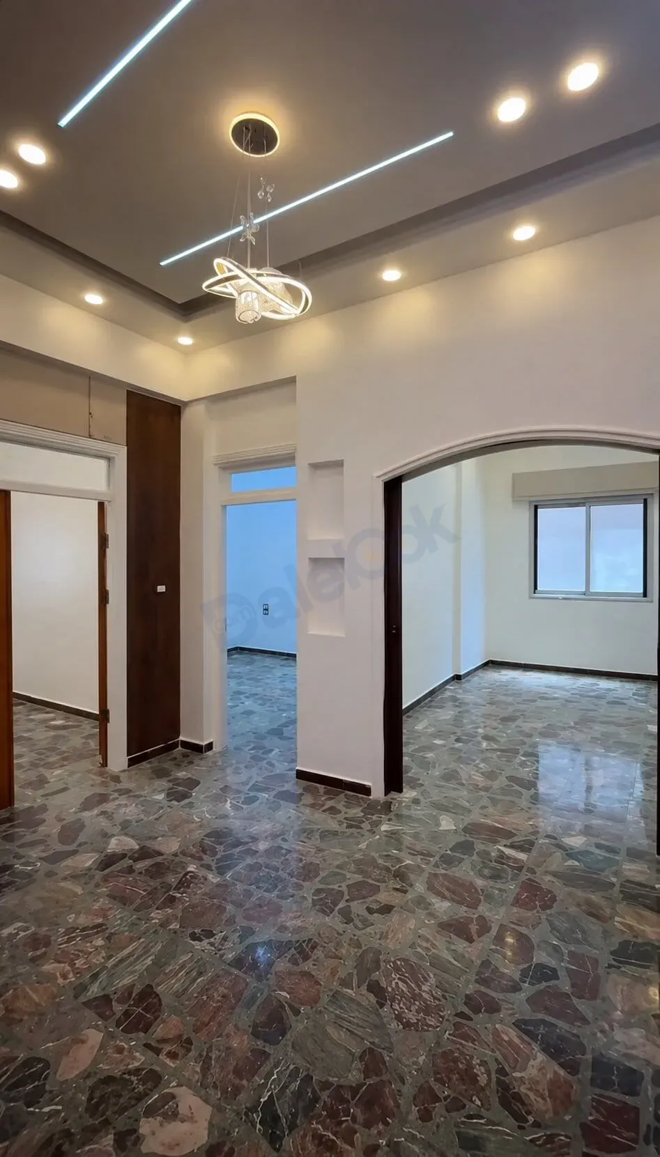 uploads/advertisements/images/للبيع_شقة_في_حرستا_حي_البستان__4_-1786888729173.webp