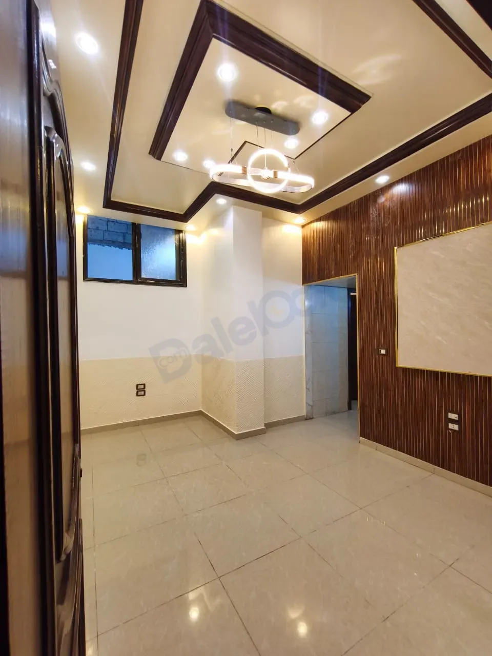 uploads/advertisements/images/للبيع_شقة_في_حرستا_حي_بيدر__1_-1792417694892.webp