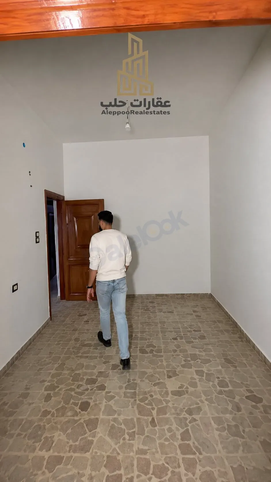 uploads/advertisements/images/للبيع_شقة_في_حلب_حي_الشعار__4_-1787424325859.webp