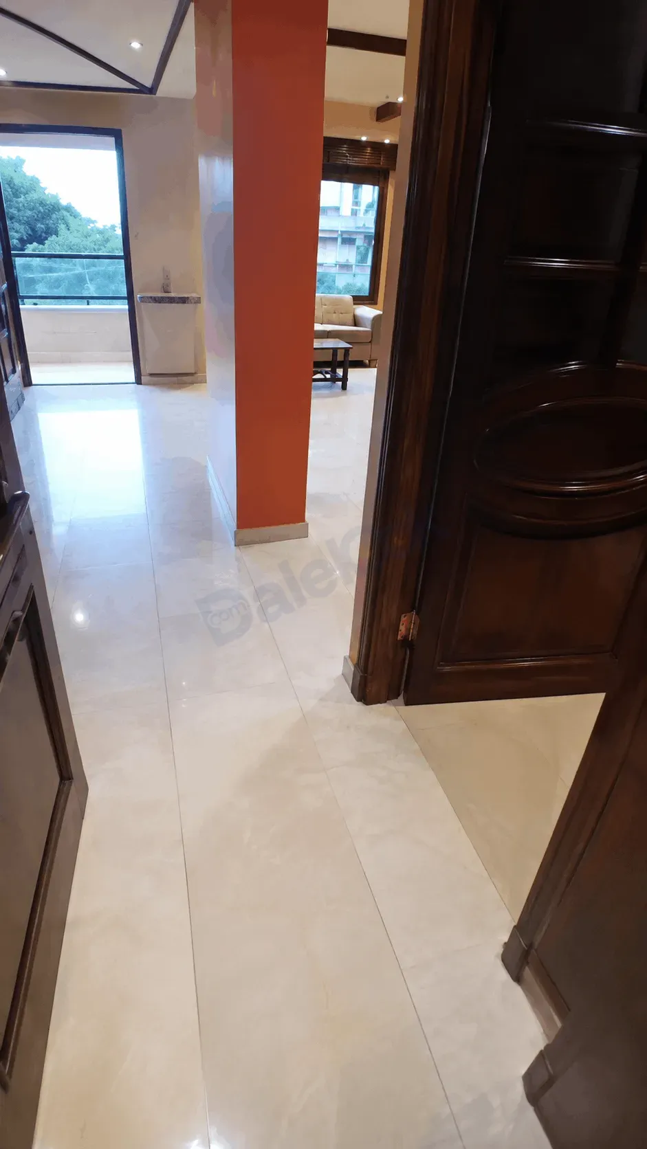 uploads/advertisements/images/للبيع_شقة_في_دمشق_التجارة__7_-1785264047185.webp