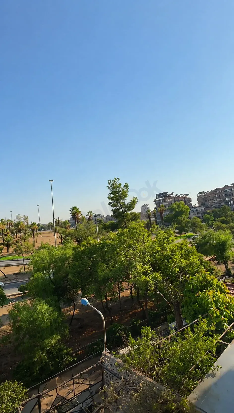 للبيع شقة في دمشق الزاهرة قرب جامع الرضا