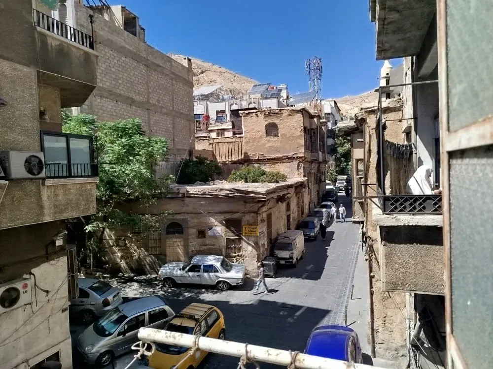 للبيع شقة في دمشق الصالحية