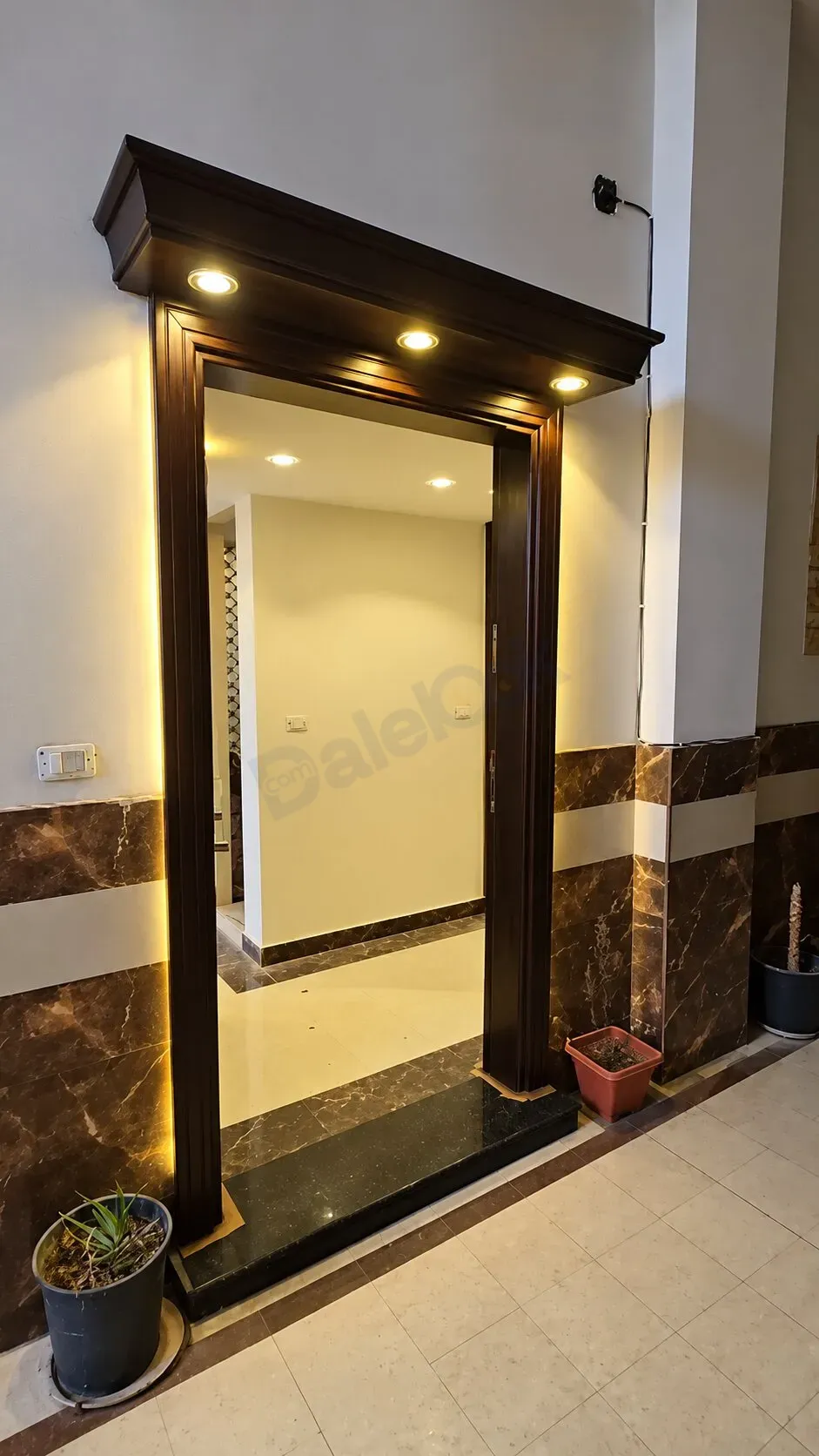uploads/advertisements/images/للبيع_شقة_في_دمشق_القصور__11_-1788647190147.webp