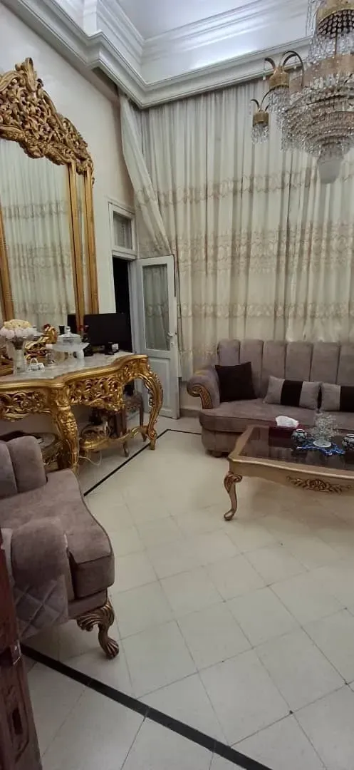 uploads/advertisements/images/للبيع_شقة_في_دمشق_المهاجرين_الجادة_الرابعة__2_-1790026952072.webp