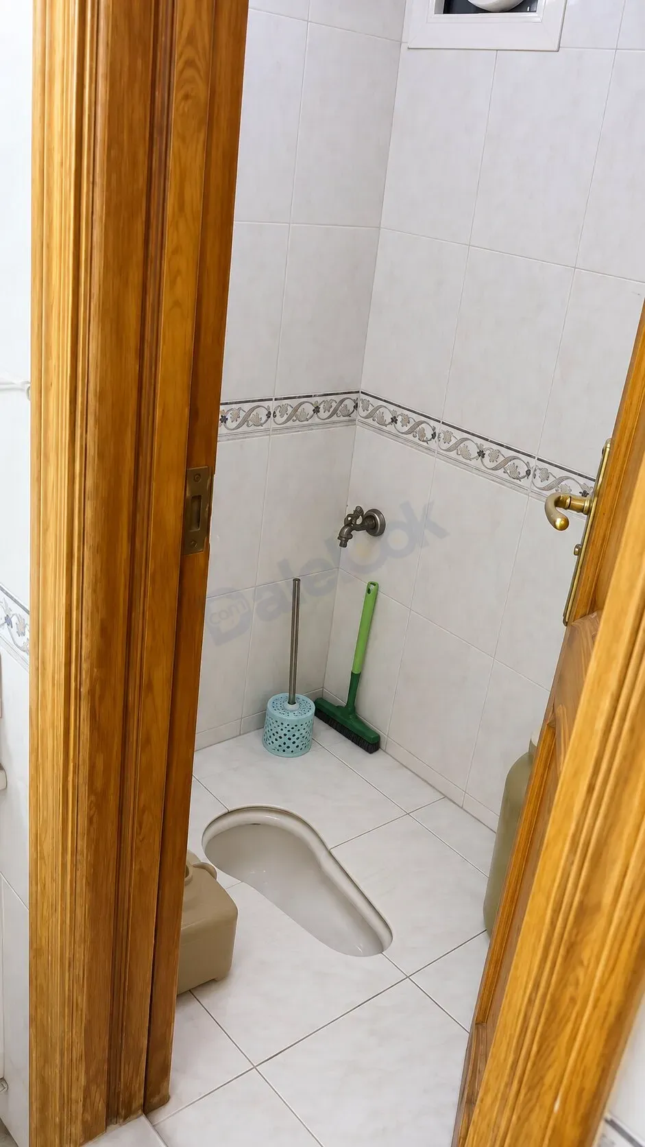 uploads/advertisements/images/للبيع_شقة_في_دمشق_الميدان_أبو_حبل_زقاق_المي__2_-1792102766864.webp