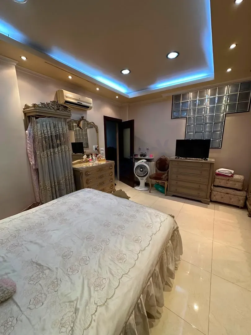 uploads/advertisements/images/للبيع_شقة_في_دمشق_الميدان_المنصور__7_-1786653811689.webp