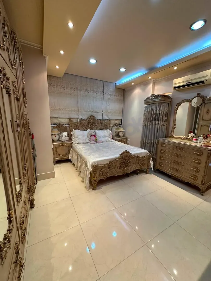 uploads/advertisements/images/للبيع_شقة_في_دمشق_الميدان_المنصور__9_-1786653811689.webp