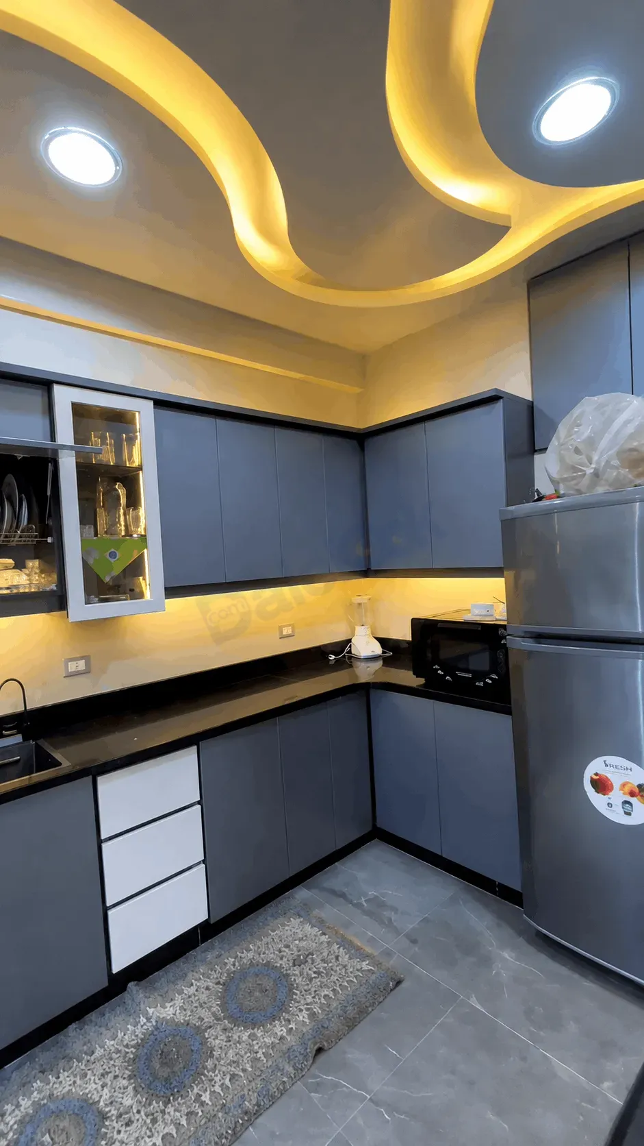 uploads/advertisements/images/للبيع_شقة_في_دمشق_شارع_بغداد__1_-1785265431252.webp