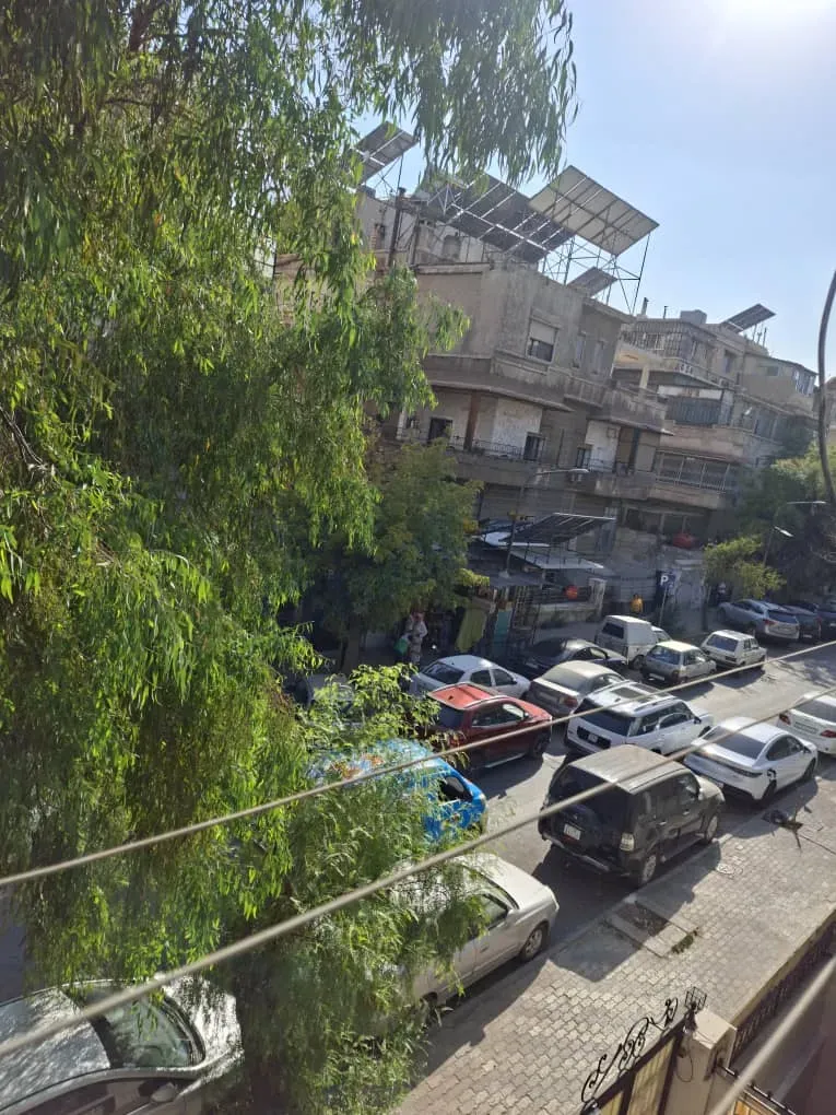 uploads/advertisements/images/للبيع_شقة_في_دمشق_شارع_بغداد_شارع_مدرية_التربية_-المبرة__6_-1791067389130.webp