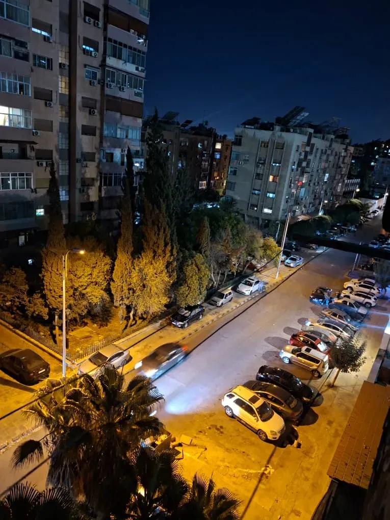 uploads/advertisements/images/للبيع_شقة_في_دمشق_شرقي_ركن_الدين__بالقرب_من_صاله_الانس__12_-1790026143977.webp