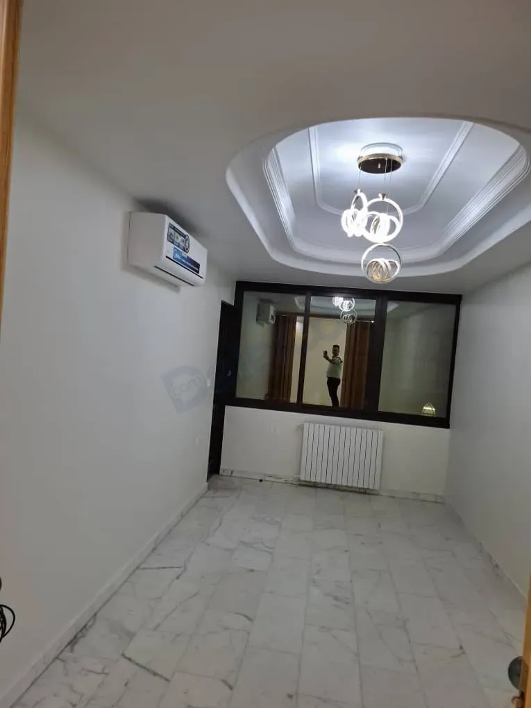 uploads/advertisements/images/للبيع_شقة_في_دمشق_شرقي_ركن_الدين__بالقرب_من_صاله_الانس__15_-1790026143975.webp
