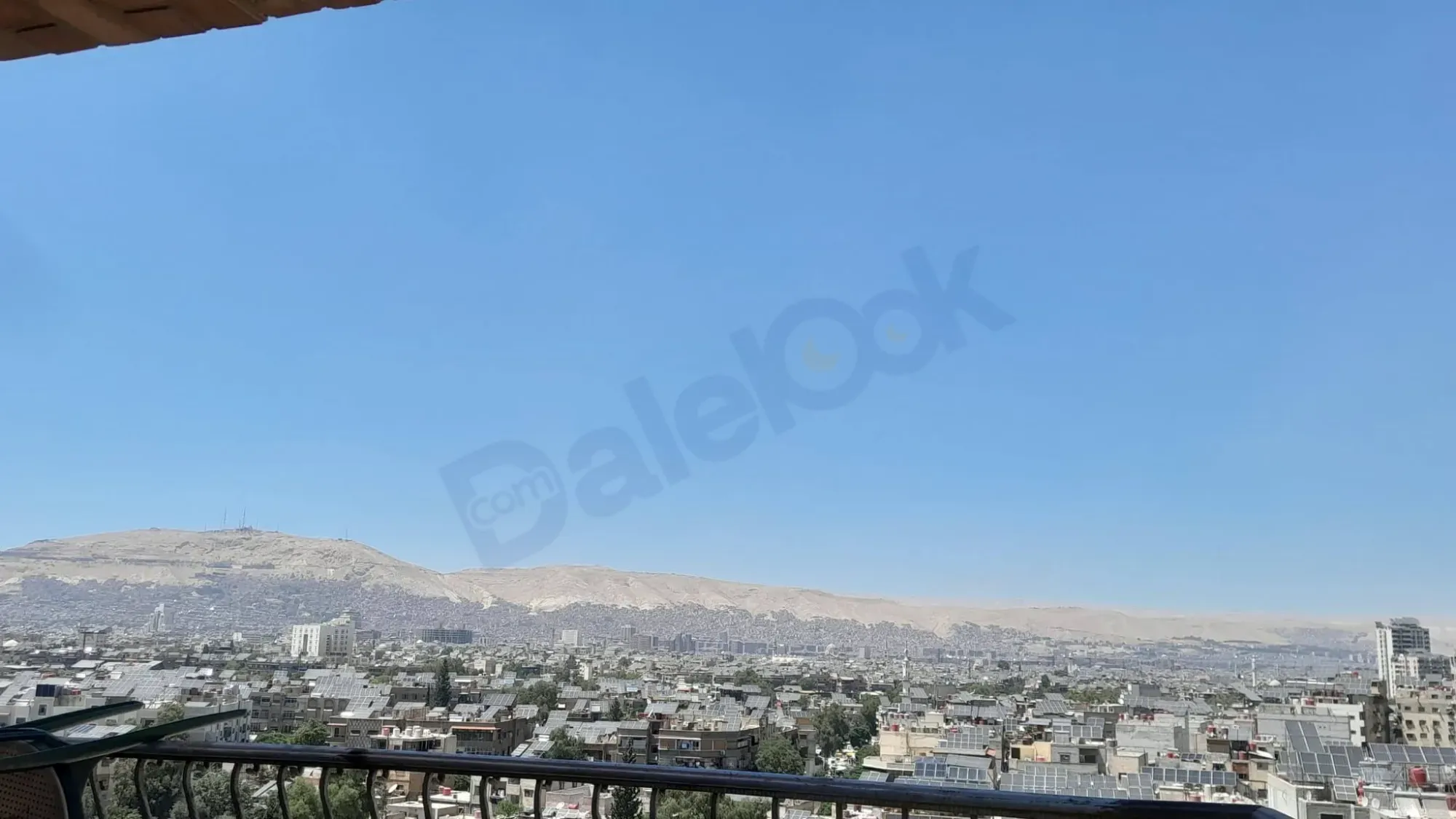 للبيع شقة في روضة الميدان عند جامع الرضا