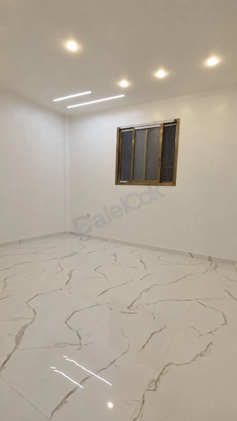 uploads/advertisements/images/للبيع_شقة_في_ريف_دمشق_ببيلا__3_-1786814139535.webp