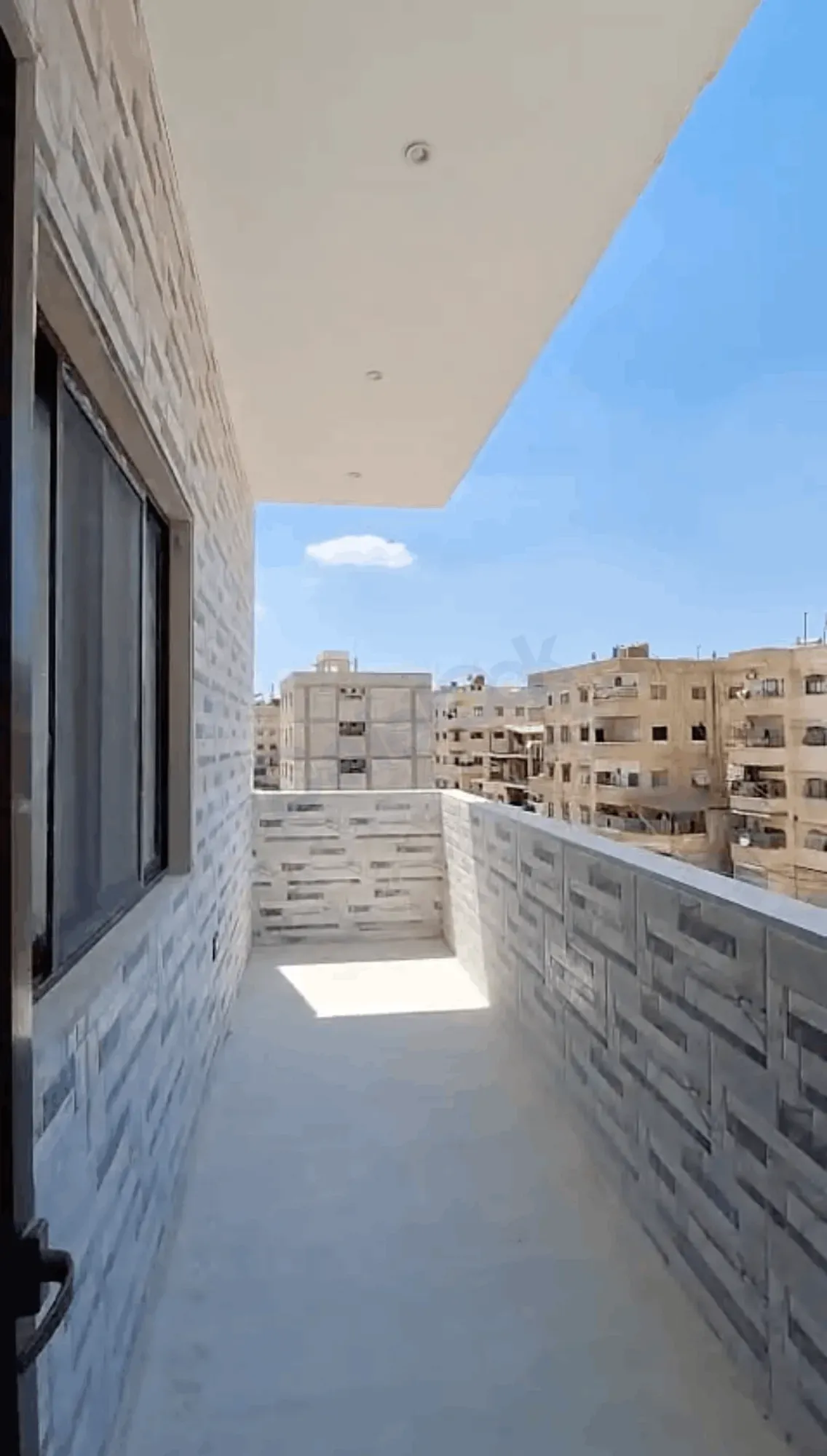 للبيع شقة في ريف دمشق كفر بطنا