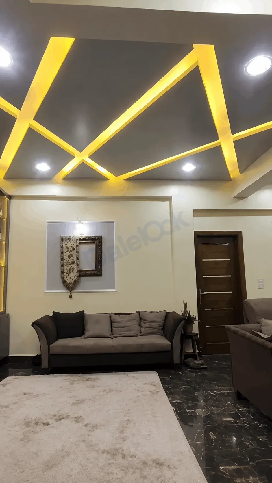uploads/advertisements/images/للبيع_شقة_في_شارع_بغداد__شارع_مرشد_خاطر__1_-1784311718288.webp