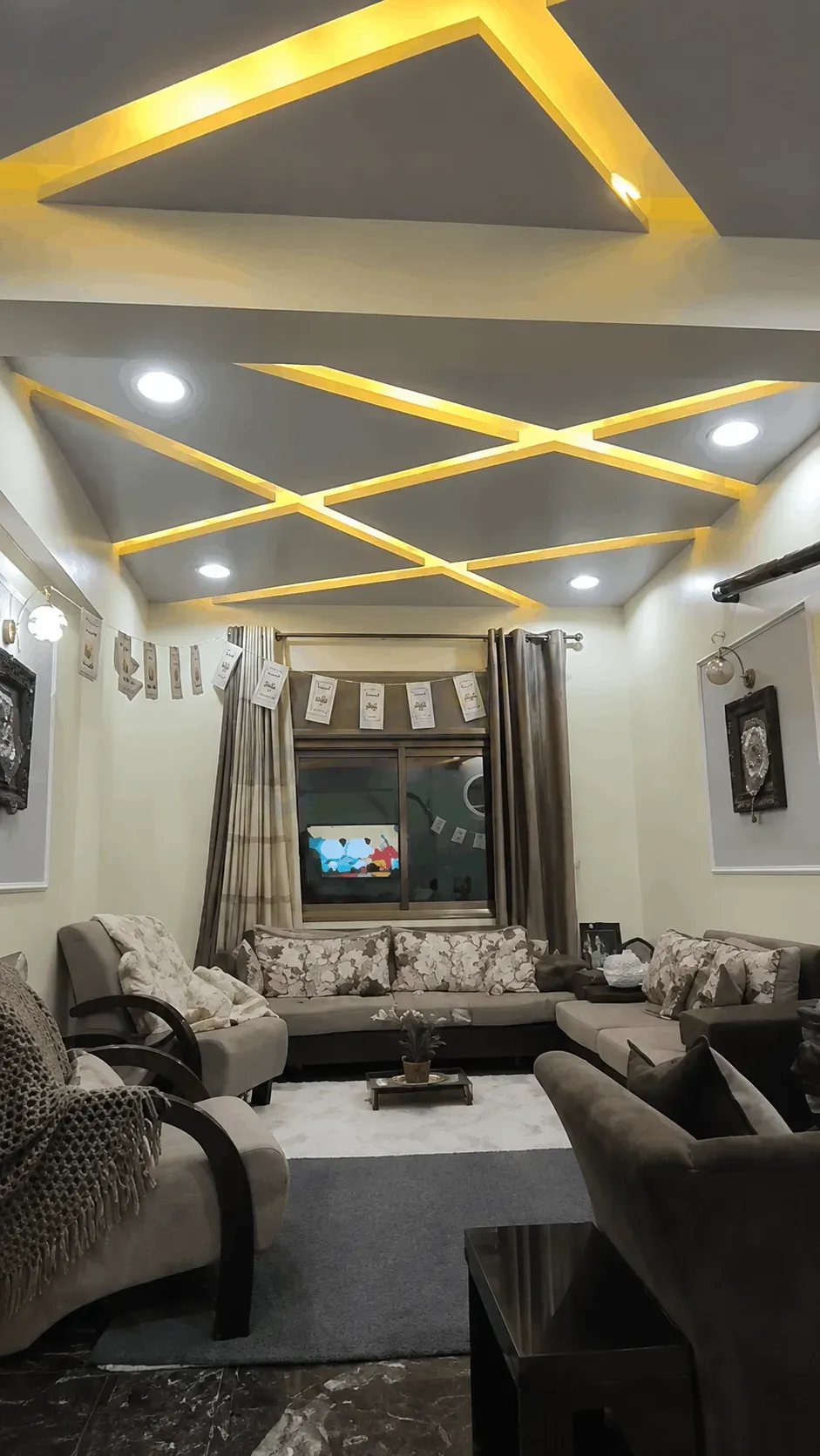 uploads/advertisements/images/للبيع_شقة_في_شارع_بغداد__شارع_مرشد_خاطر__4_-1784311718287.webp