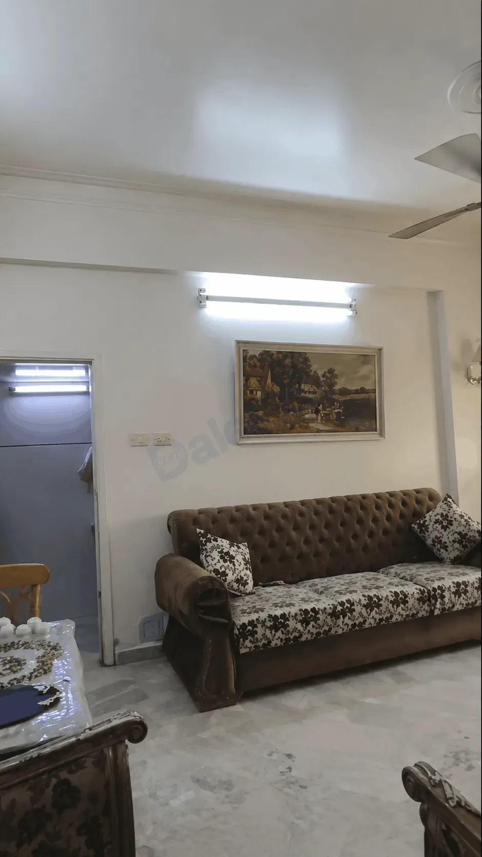 uploads/advertisements/images/للبيع_شقة_في_شارع_بغداد_السمانة__5_-1784306949537.webp