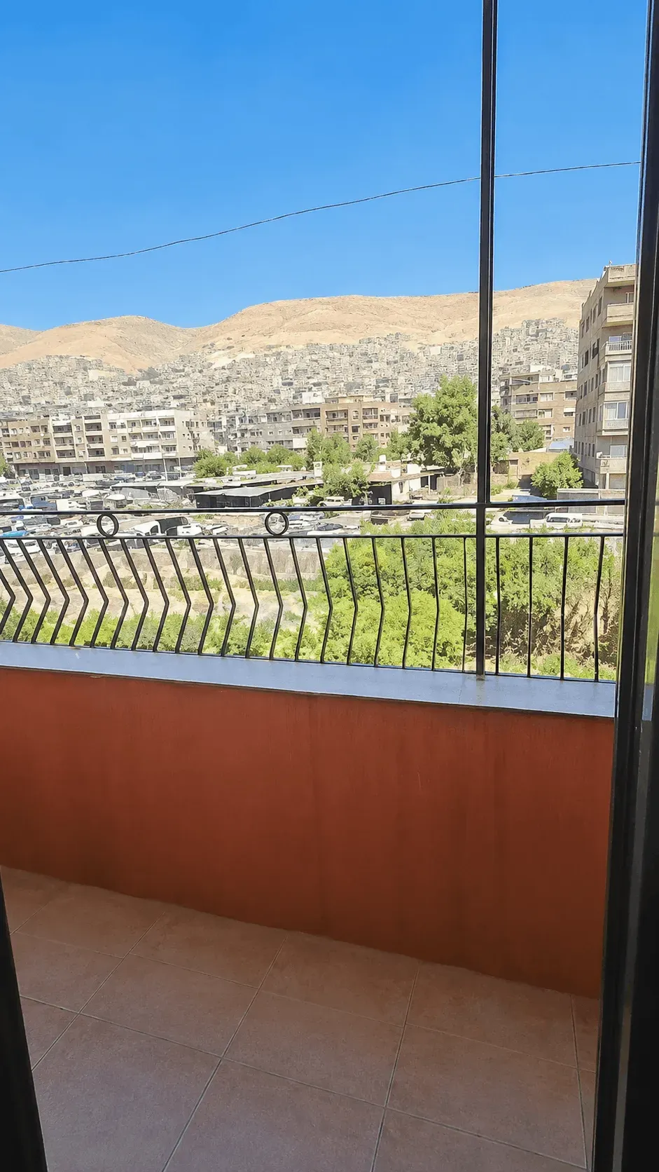 uploads/advertisements/images/للبيع_شقة_في_شارع_ركن_الدين_الرئيسي__1_-1785415660236.webp