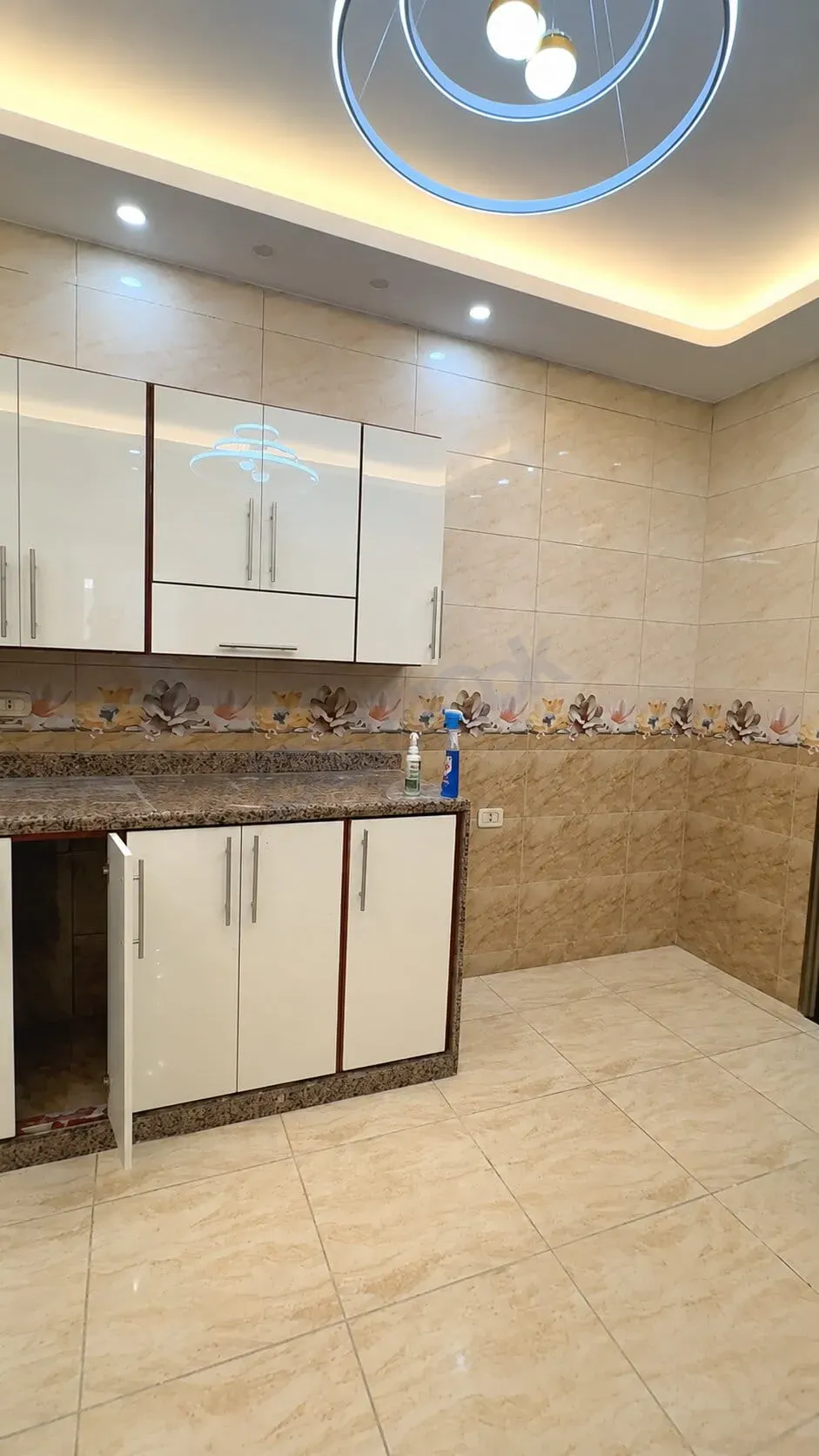 uploads/advertisements/images/للبيع_شقة_في_طرطوس_دوير_الشيخ_سعد__2_-1787003341558.webp