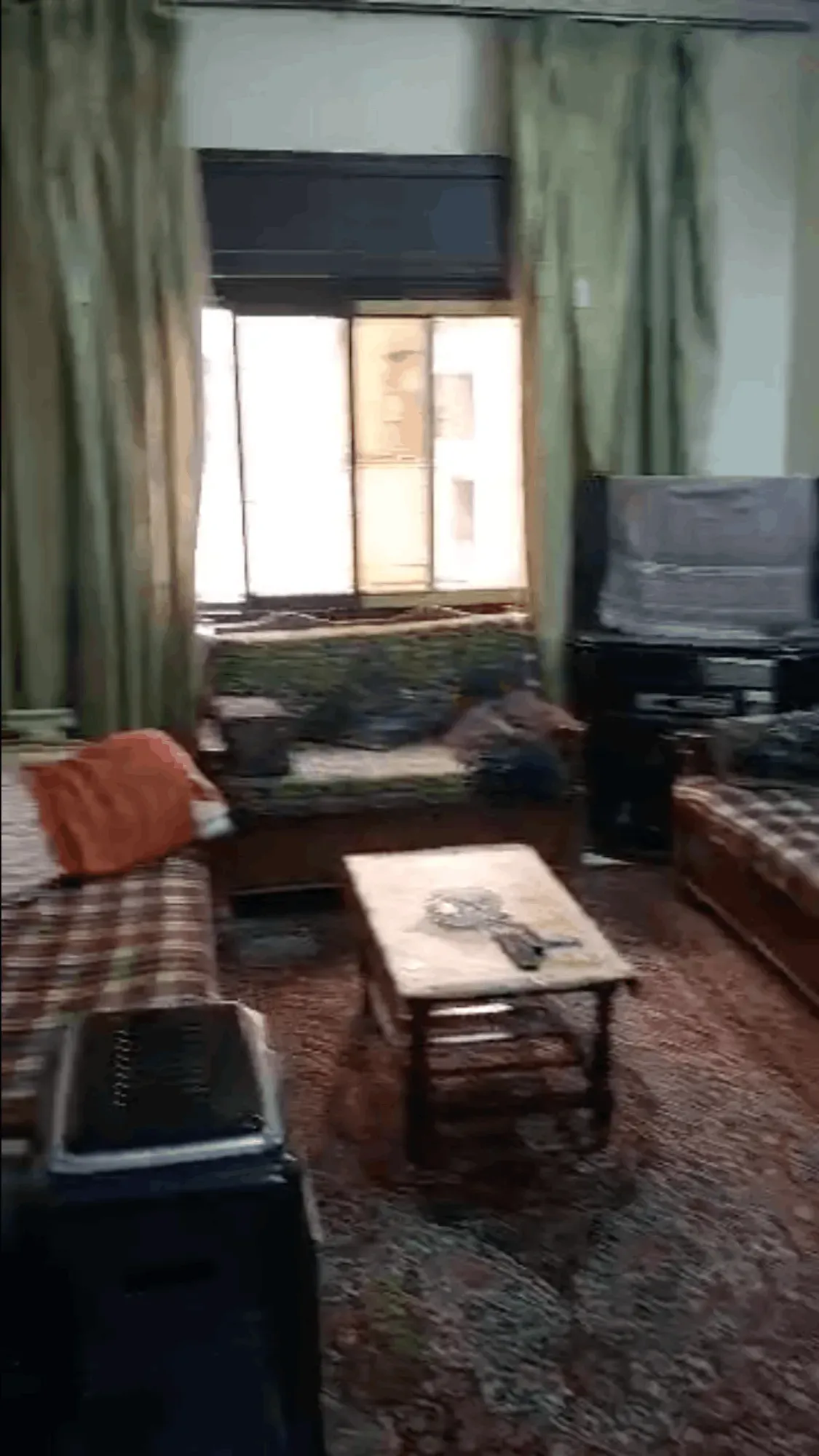 uploads/advertisements/images/للبيع_شقة_في_كفر_بطنا_جانب_صالة_شادي_6-1782850626484.webp