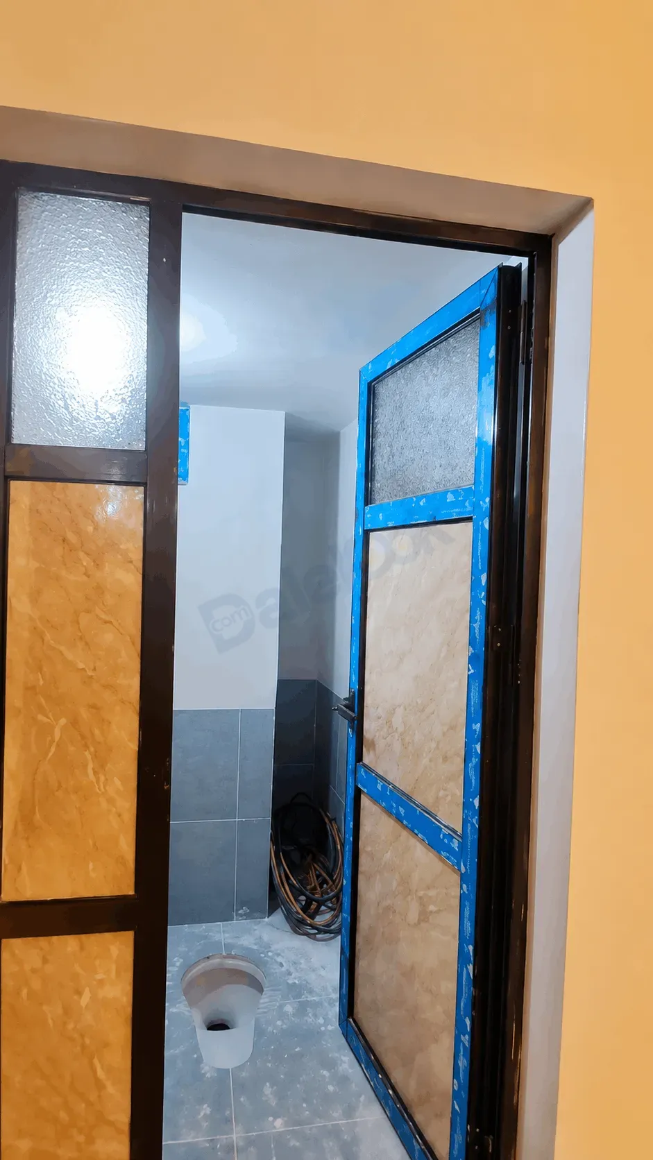 uploads/advertisements/images/للبيع_شقة_في_كفر_بطنا_جانب_مشفى_الفاتح__9_-1785108402087.webp