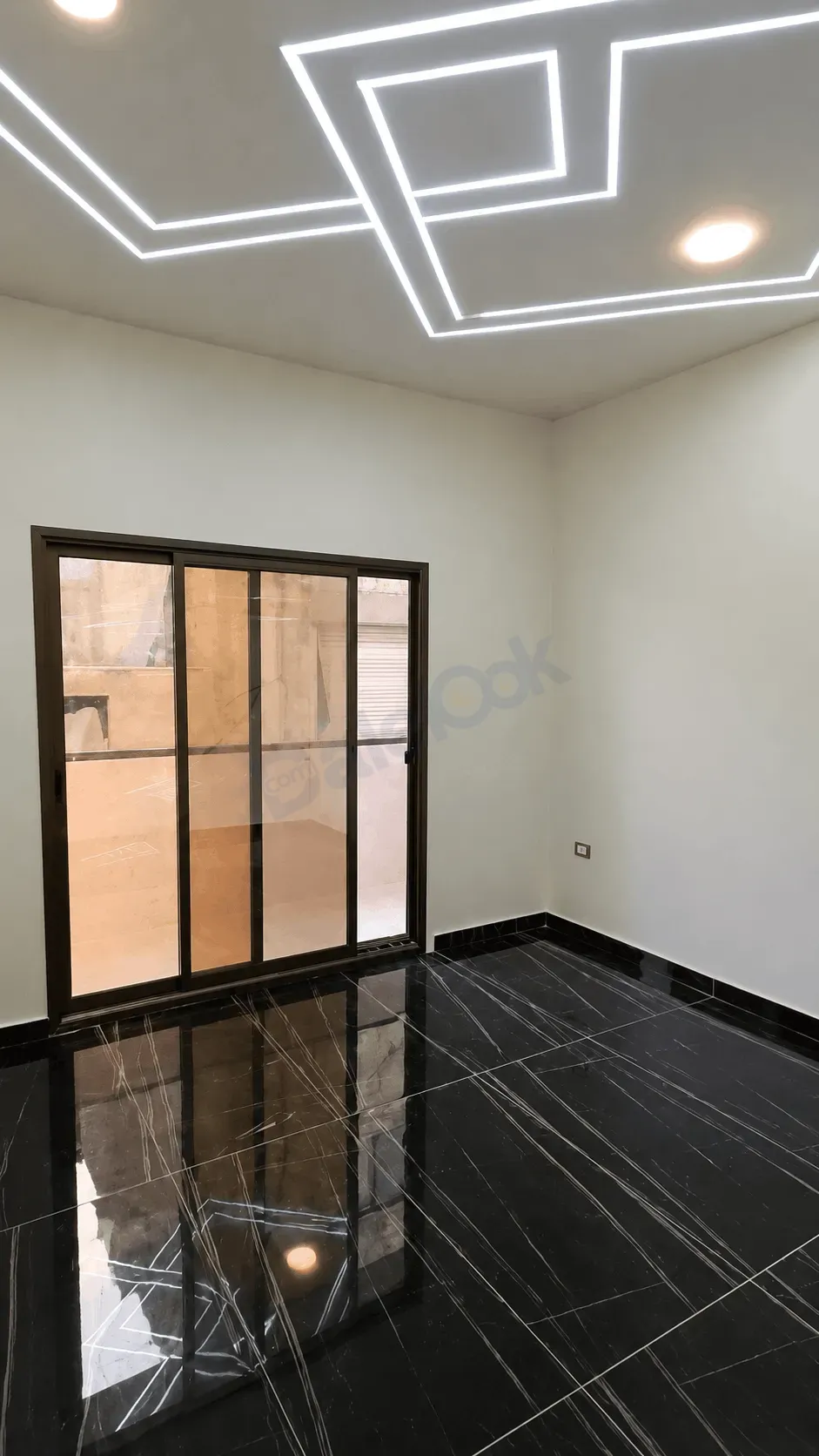 uploads/advertisements/images/للبيع_شقة_في_كفر_بطنا_ساحة_البلدية__6_-1782859169133.webp