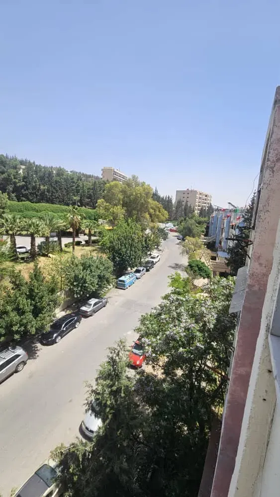 uploads/advertisements/images/للبيع_شقة_في_مساكن_برزة__حاميش_مسبق_الصنع__10_-1781282658106.webp