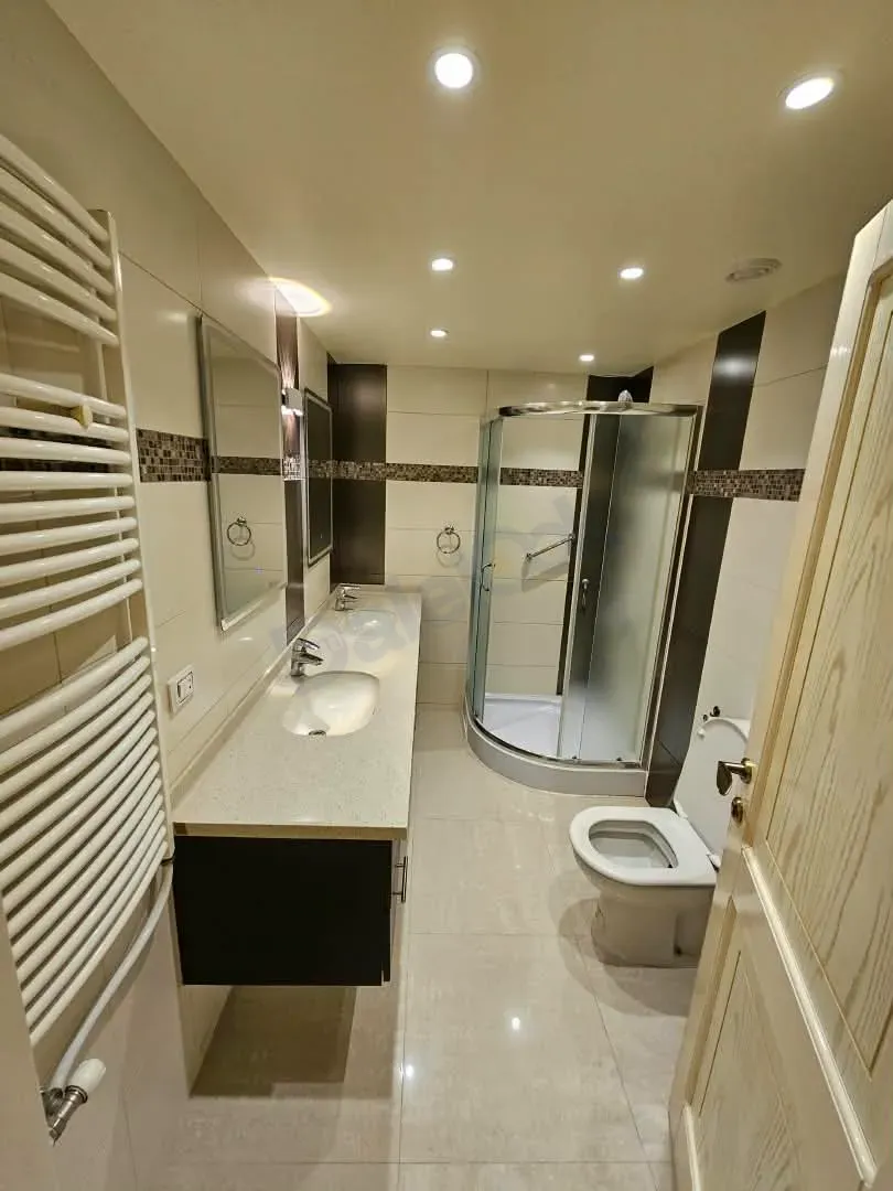 uploads/advertisements/images/للبيع_شقة_في_مشروع_دمر__الجزيرة_10__6_-1787060430924.webp