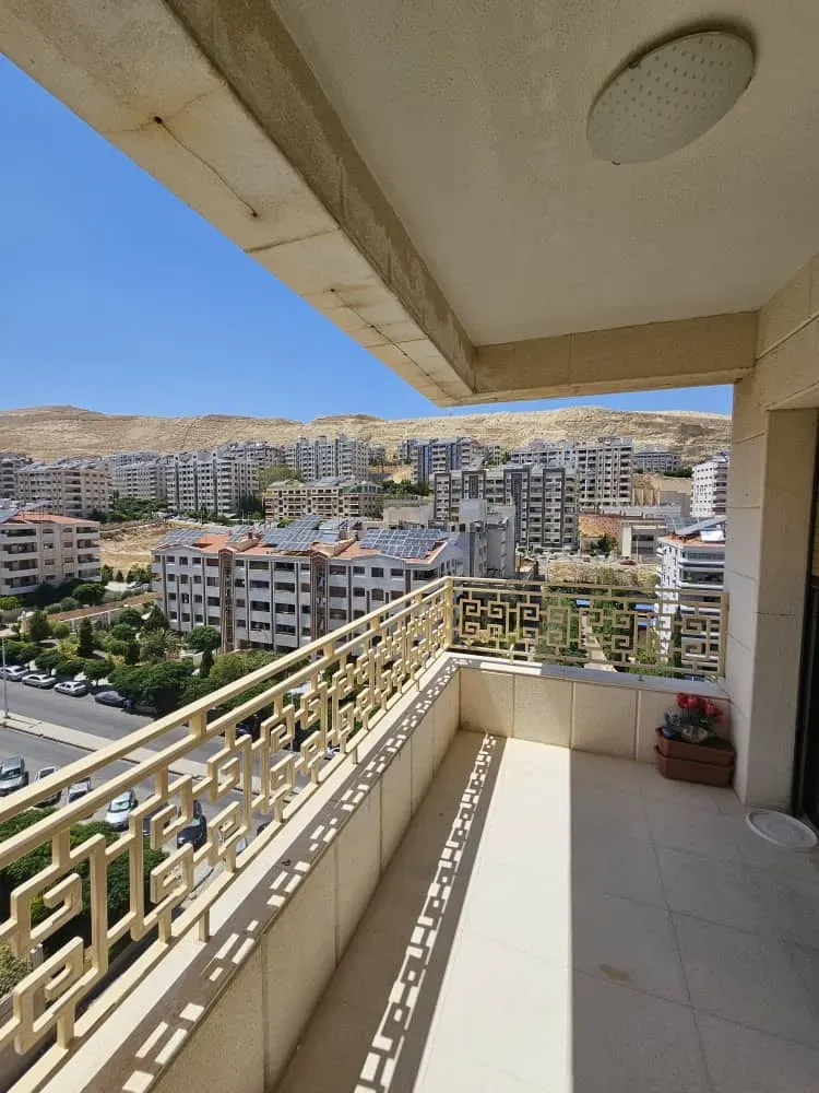 uploads/advertisements/images/للبيع_شقة_في_مشروع_دمر_الجزيرة_18__11_-1785417323353.webp