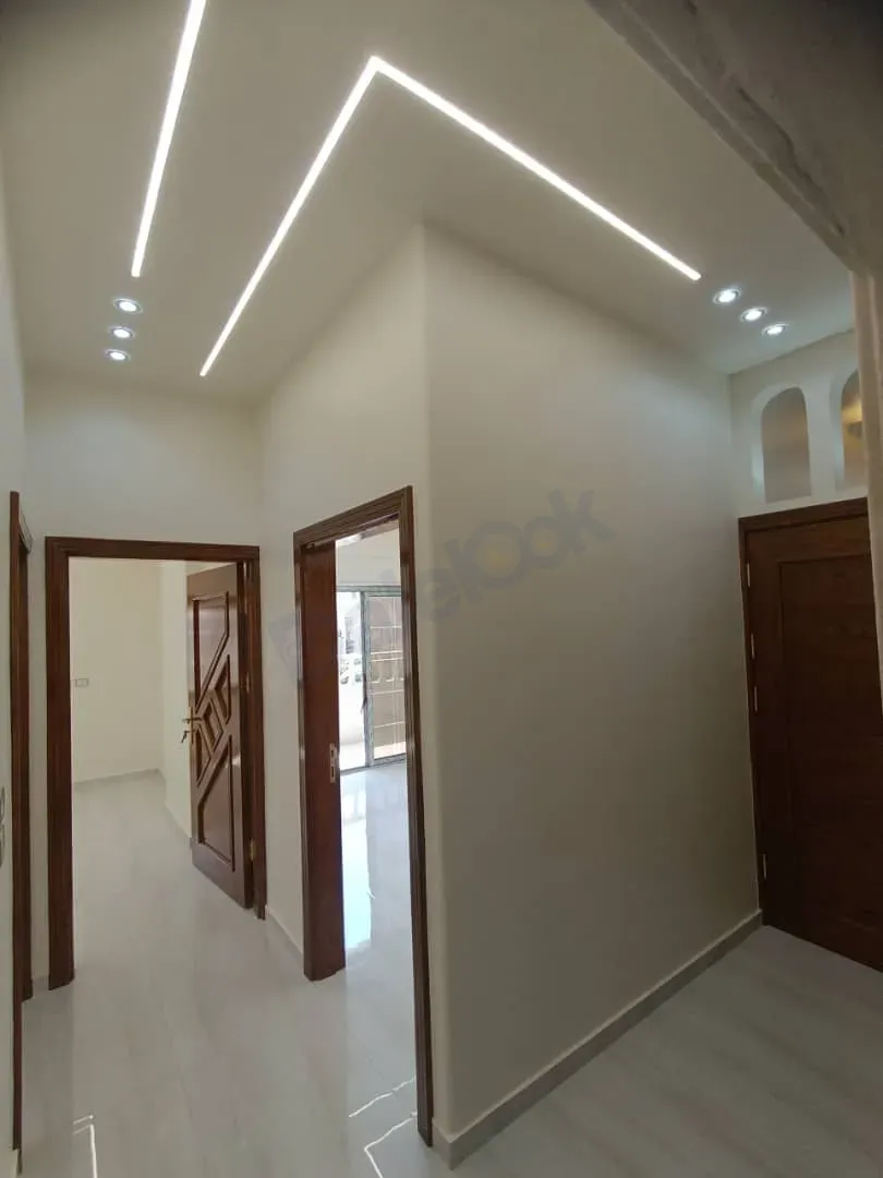 For Sale Apartment in Muadamiyat Al-Sham
