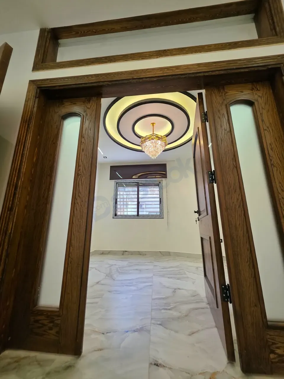 uploads/advertisements/images/للبيع_شقة_في_معضمية_الشام_سكن_أول__14_-1787863481257.webp