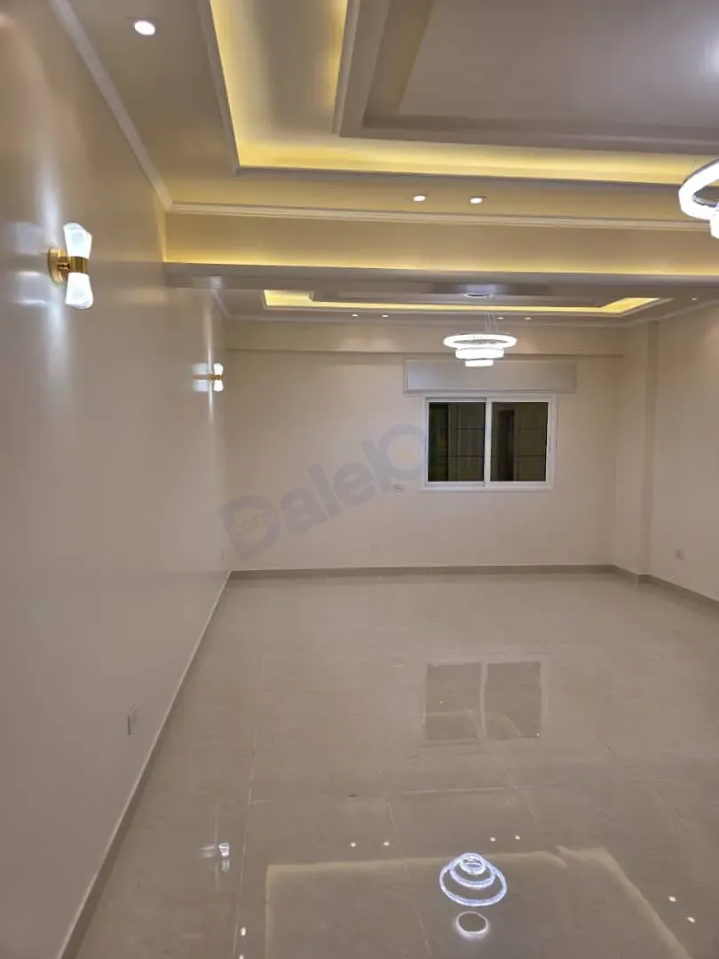 uploads/advertisements/images/للبيع_شقة_في_معضمية_الشام_من_المالك__5_-1786113714763.webp