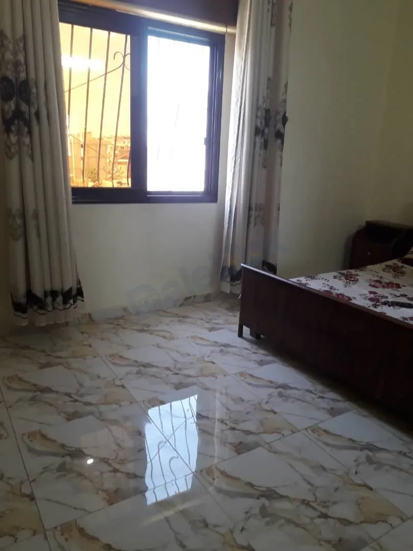 uploads/advertisements/images/للبيع_شقة_في_معضمية_الشام_من_المالك__5_-1786391791441.webp