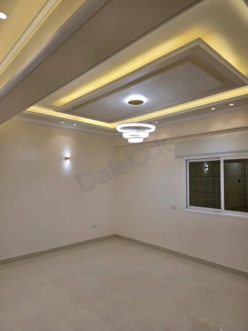 uploads/advertisements/images/للبيع_شقة_في_معضمية_الشام_من_المالك__6_-1786113714763.webp
