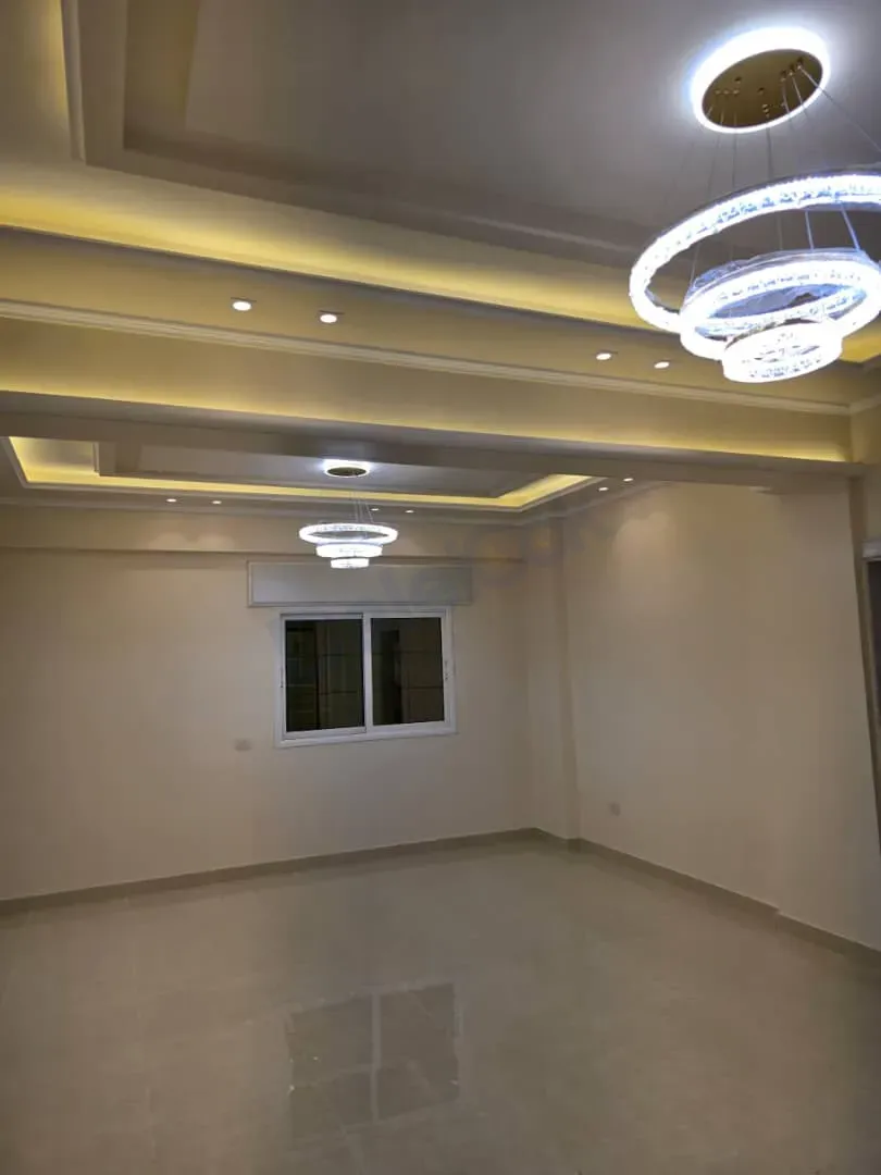 uploads/advertisements/images/للبيع_شقة_في_معضمية_الشام_من_المالك__8_-1786113714763.webp