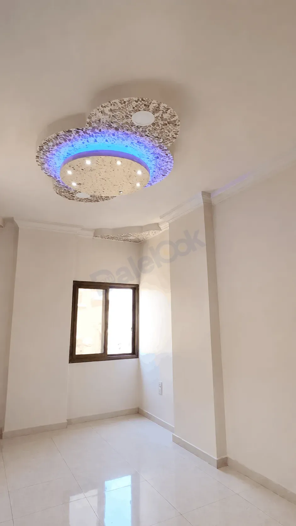 uploads/advertisements/images/للبيع_شقة_لقطة_في_الهامة___حي_الخابوري_-_طريق_الرحبة__9_-1785187270469.webp