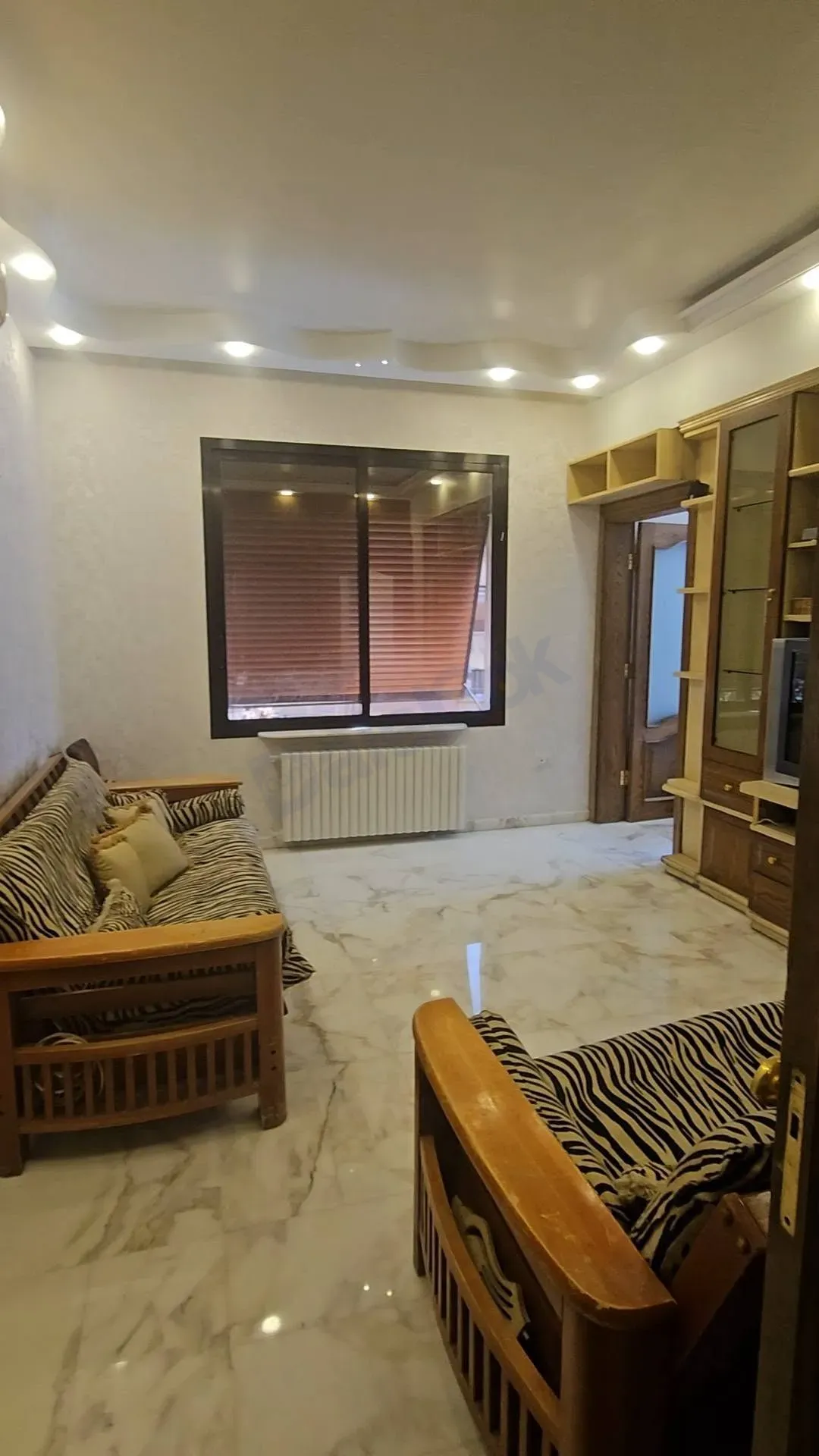 uploads/advertisements/images/للبيع_شقة_للبيع_في_شرقي_ركن_الدين_أوتوستراد_الفيحاء__11_-1791219395691.webp