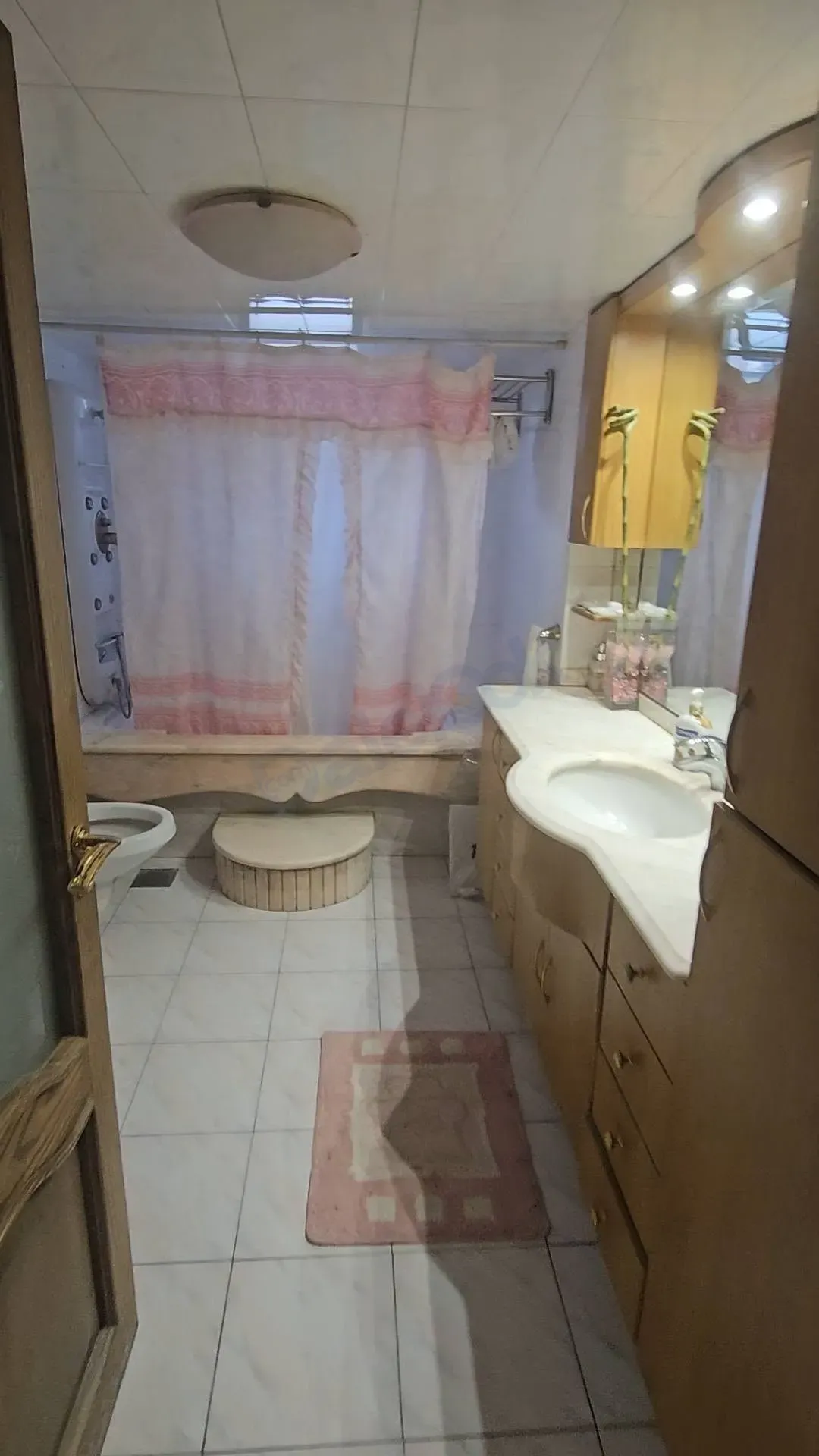 uploads/advertisements/images/للبيع_شقة_للبيع_في_شرقي_ركن_الدين_أوتوستراد_الفيحاء__7_-1791219395693.webp
