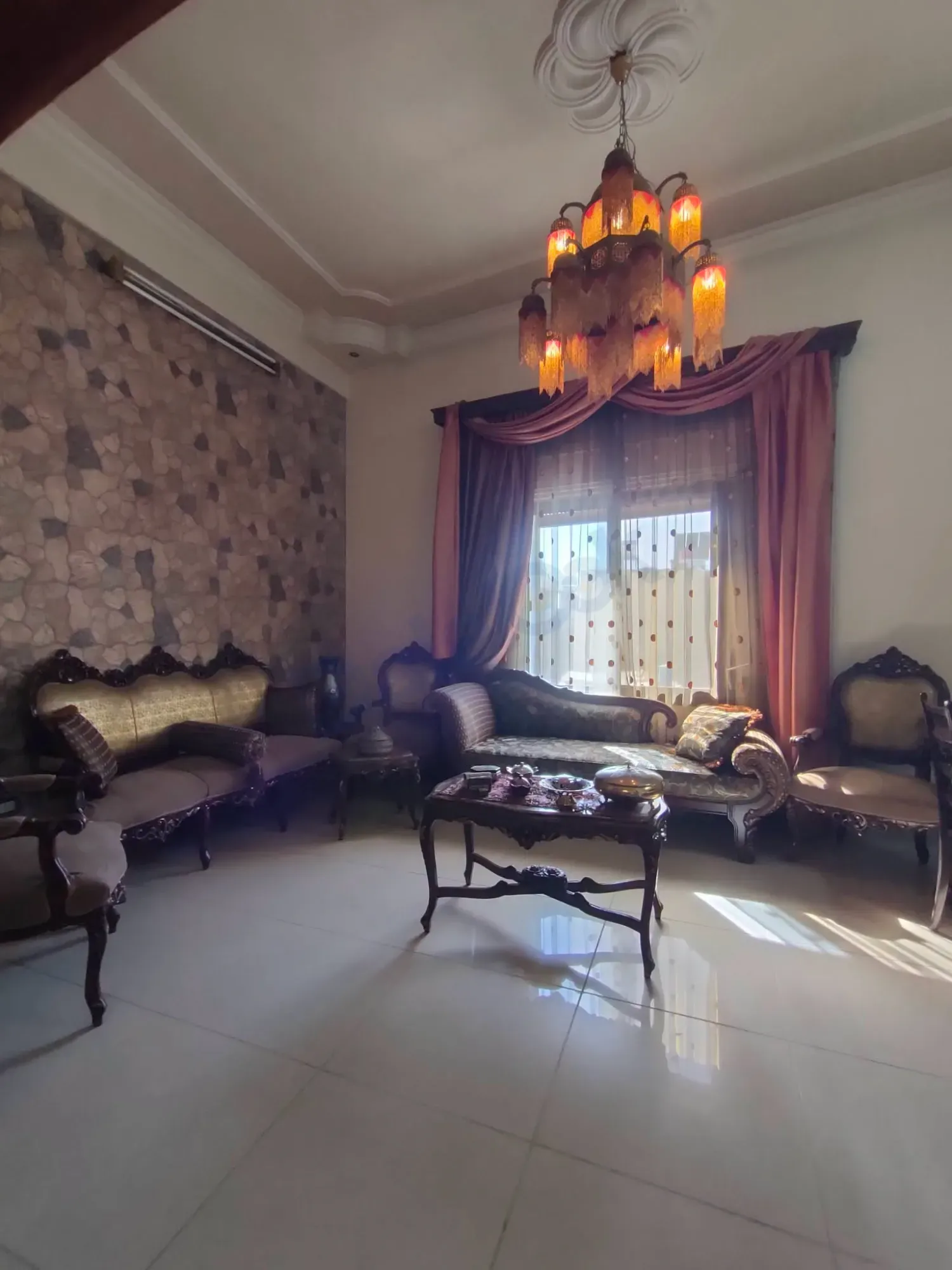 uploads/advertisements/images/للبيع_شقة_مع_الأسطوح_بمنطقة_شارع_بغداد__1_-1784416183746.webp