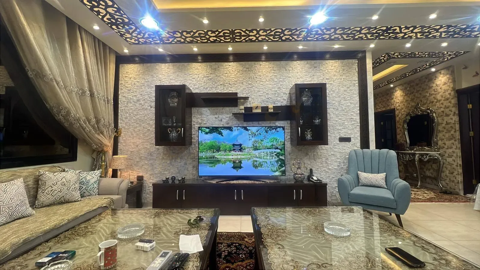 uploads/advertisements/images/للبيع_شقة_مع_السطح_في_حاميش__5_-1784295250084.webp