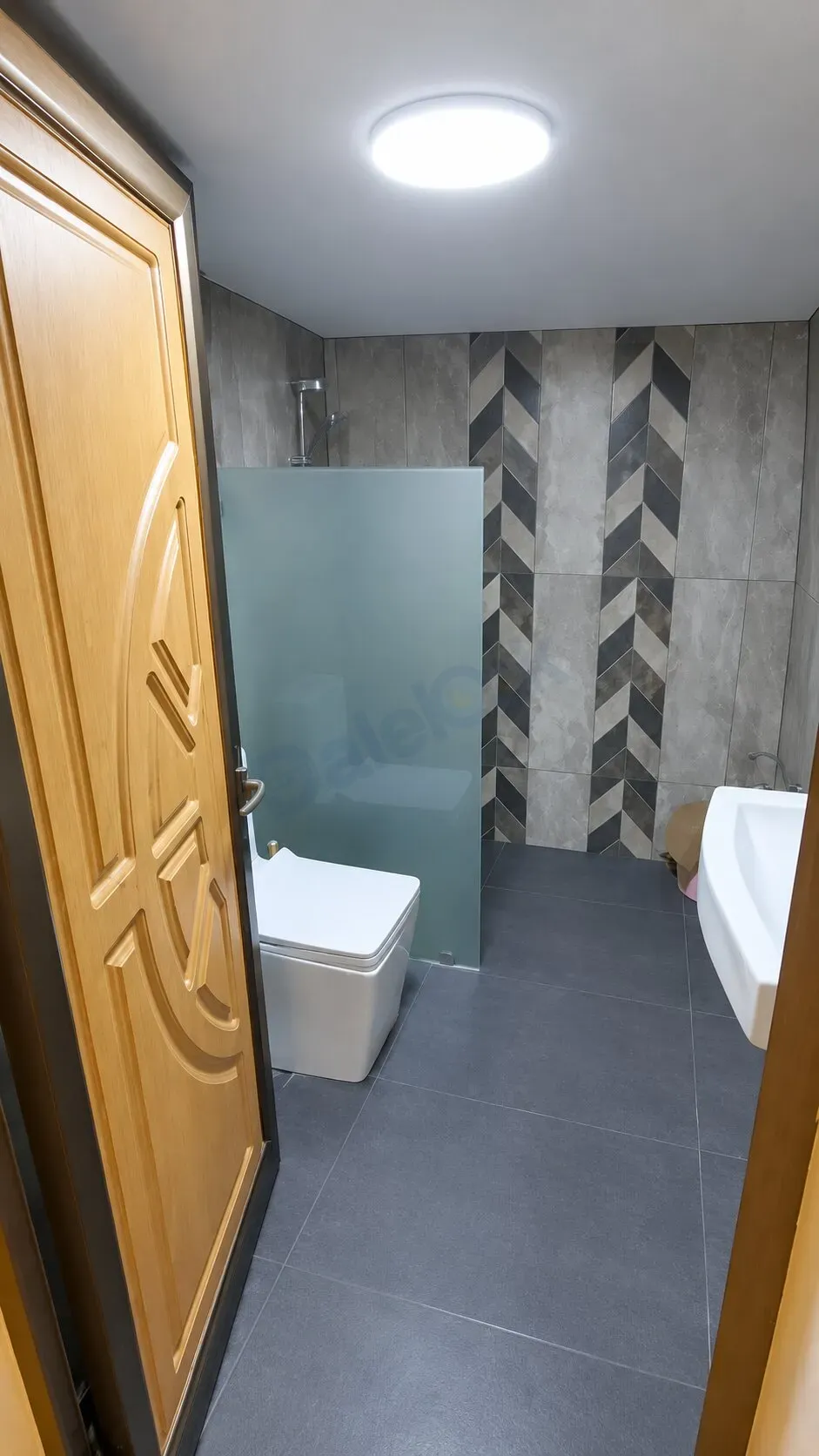 uploads/advertisements/images/للبيع_شقة_مع_الفرش_في_الجسر_الأبيض_بجانب_السفارة_الفرنسية__2_-1789307239476.webp